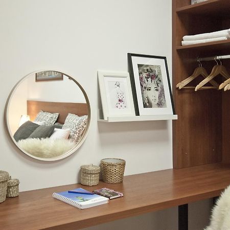 City Lights Apartment Ζάγκρεμπ Εξωτερικό φωτογραφία